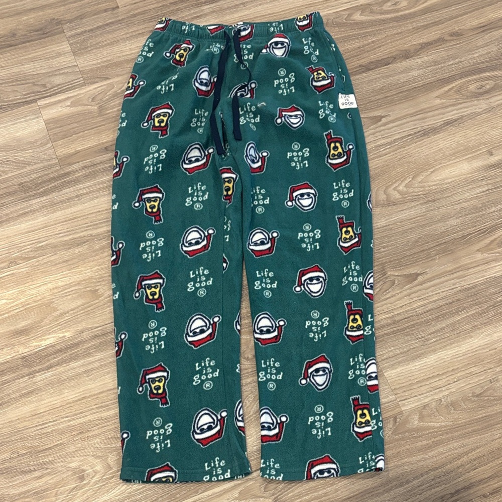 Life is Good‎ Green Fleece Pajama Pants with Santa Hats Medium